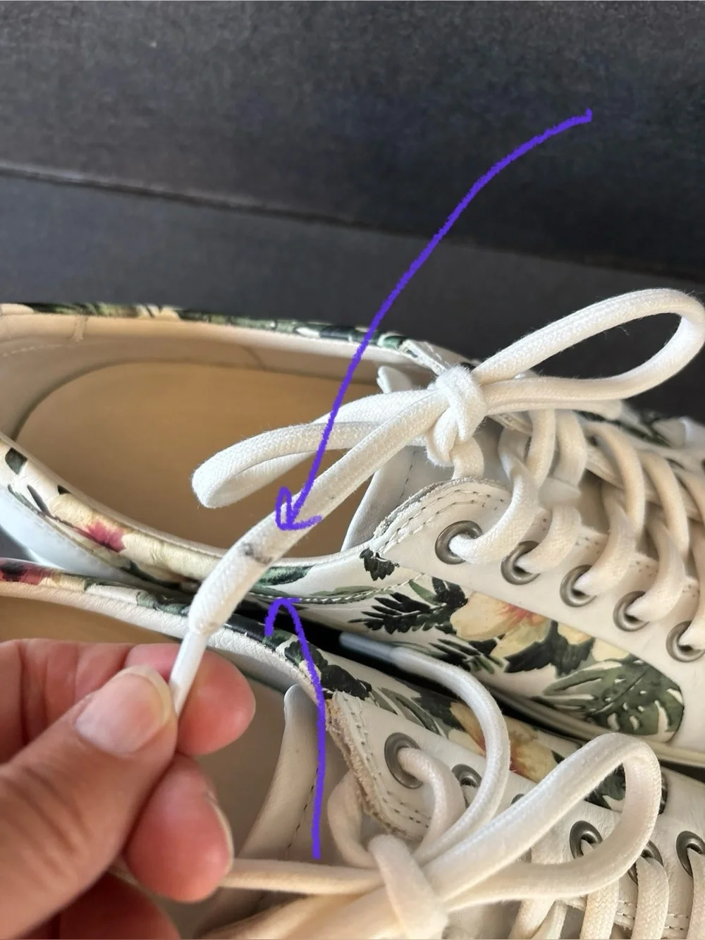 ECCO Leather Tropical Floral Print, White Sneakers, Lace Up, Hibiscus, Women’s 8